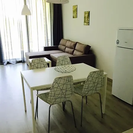 Appartement With Pool View In Saints Constantine And Helena