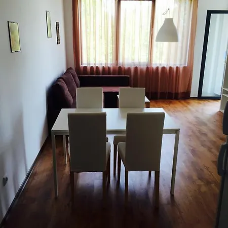 Appartement With Pool View In Saints Constantine And Helena Varna